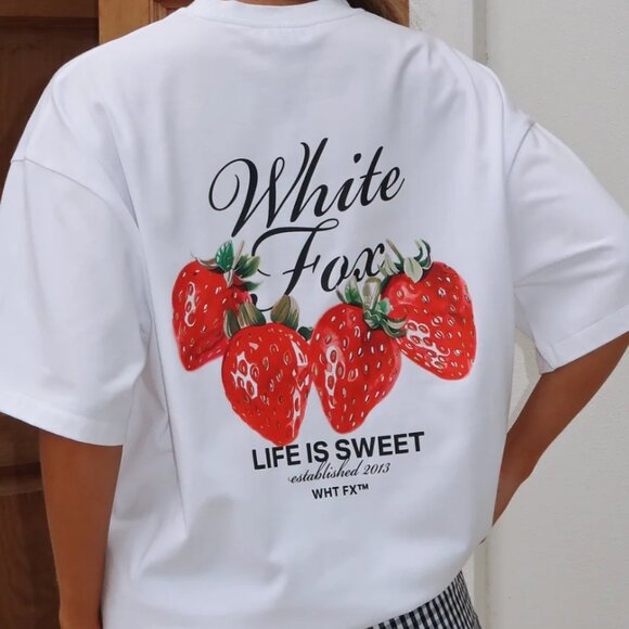 White Fox Tee - Picture 1 of 7